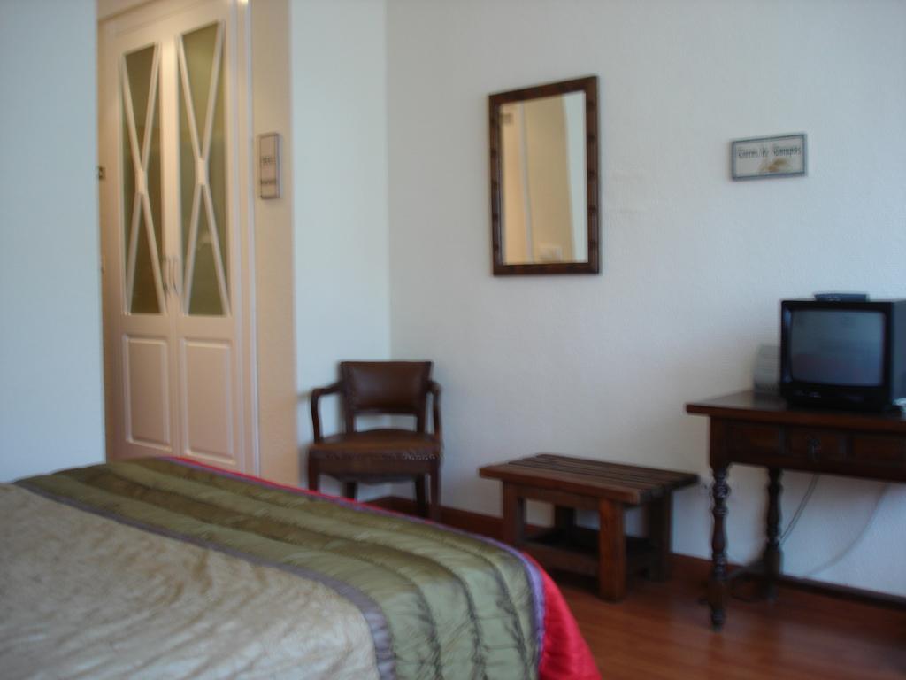 Tierra De Campos Hotel Osorno Room photo